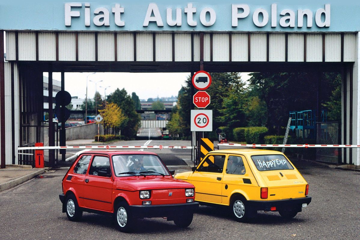 W 2000 roku Fiat Auto Poland zakończył produkcję modelu 126 serią "Happy End". Jak na ironię rok ten był pierwszym, w którym zanotowano spore spadki sprzedaży nowych aut.