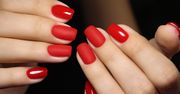Czerwone paznokcie idą w odstawkę. Oto hit jesieni