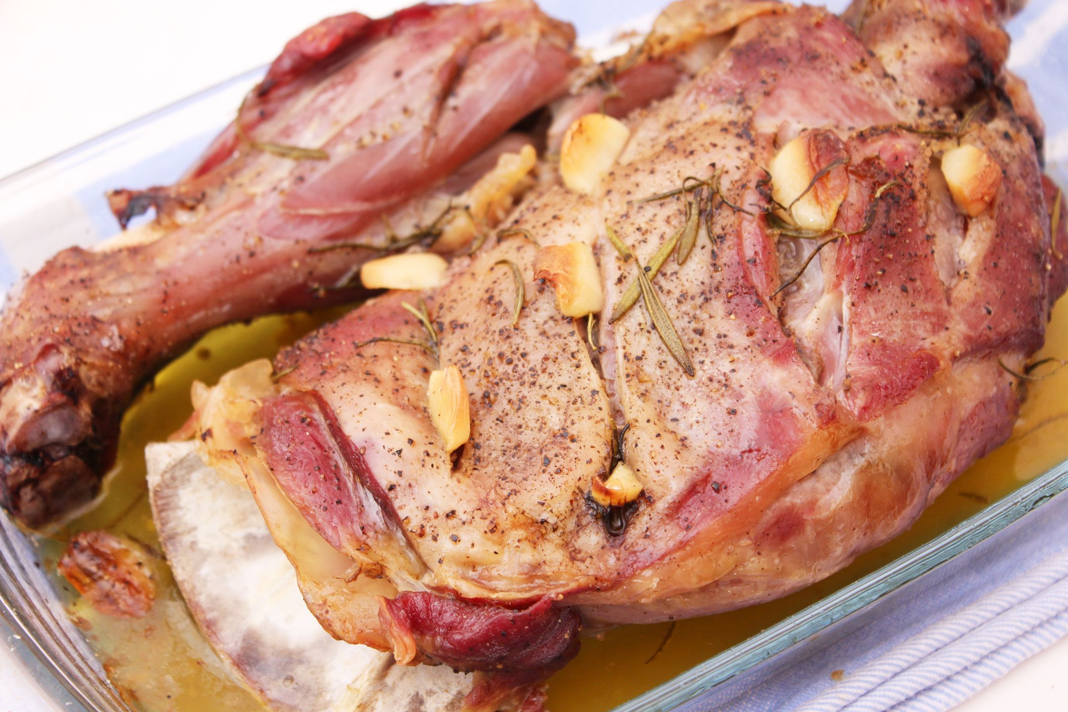 Pieczeń z jagnięciny