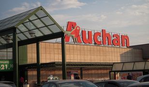Auchan wprowadza do oferty markową odzież używaną. Ceny już od 7 zł