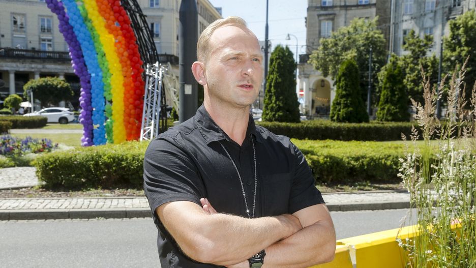 Borys Szyc pod Tęczą na placu Zbawiciela