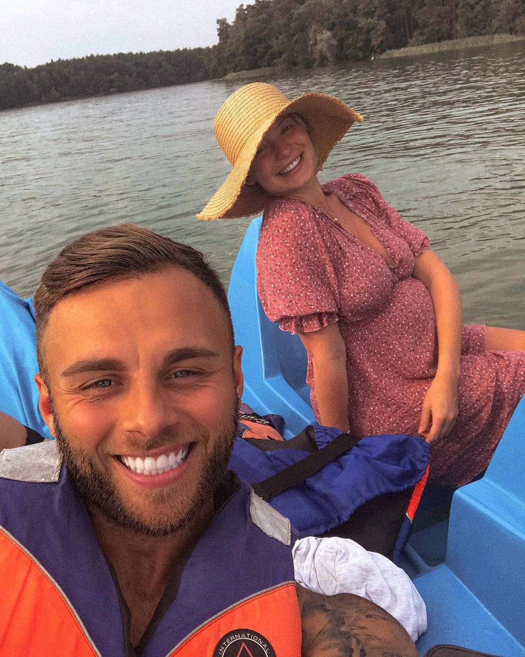 Chris z "Hotelu Paradise" został ojcem