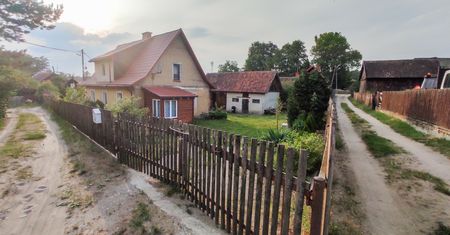 Sąsiad chce pieniędzy za ogrodzenie? To mówi prawo