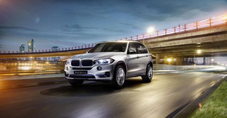BMW X5 eDrive zostało zaprezentowane na filmie