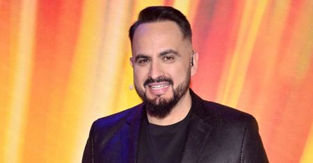 Agustin Egurrola wystąpił kiedyś w teledysku. Tak wyglądał ponad 20 lat temu!