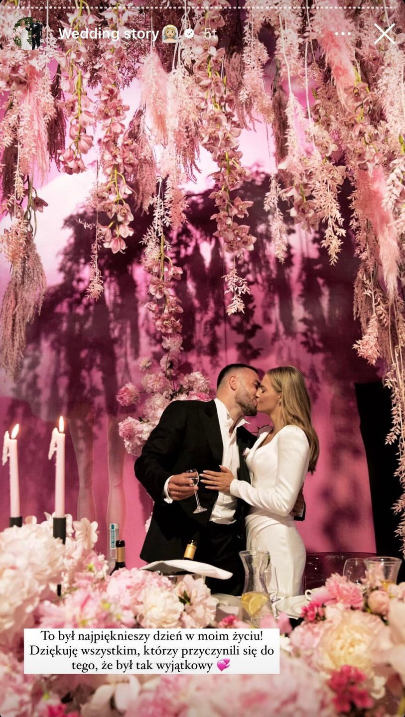 Karolina Pisarek, Roger Salla