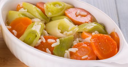 Podają do obiadu zamiast surówki. My dusimy kapustę, Turcy wolą inne warzywo