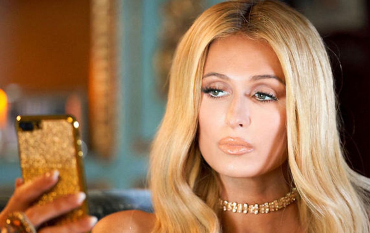 Paris Hilton opowiedziała o przemocowych partnerach.