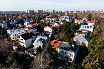 Ceny domów hamują. Pierwsze spadki od lat