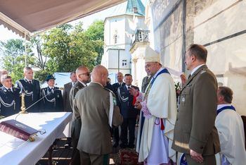 Leżajsk: Służby mundurowe z całego Podkarpacia przyjechały