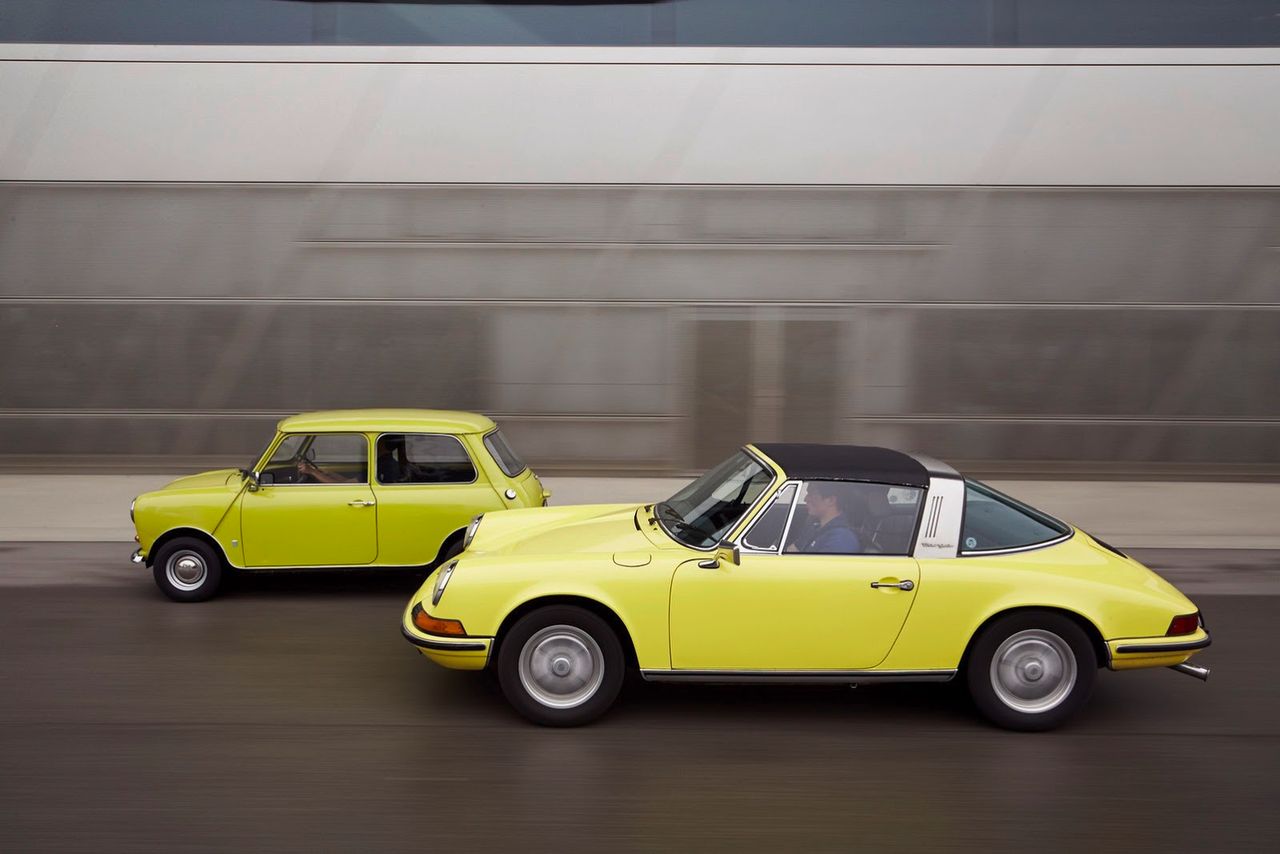 Porsche-911-MINI-Classic-26[2]