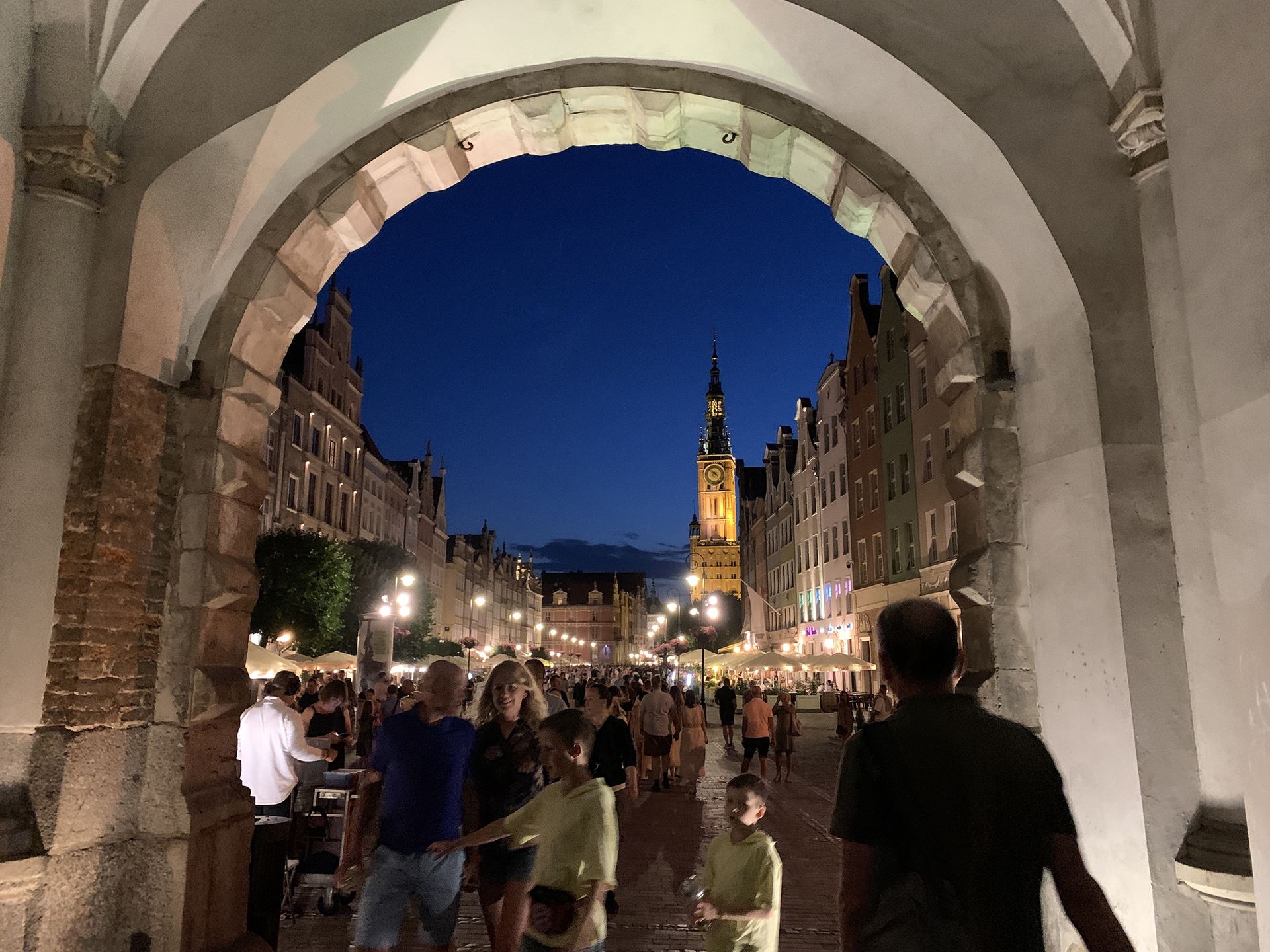 Z Mostu Zielonego wchodzimy wprost na Główne Miasto