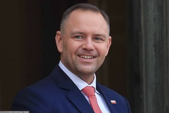 Nawrocki szczerze o snusach. "Nie rozumiem zainteresowania"