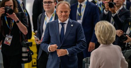 Odbudowa Ukrainy. Tusk w Rzymie mówi, czego będzie oczekiwał od Zełenskiego