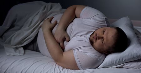 Pożywka dla raka. Działa na jelita jak papierosy na płuca