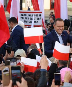 Krzyki na konferencji Nawrockiego. Zagłuszyli dziennikarkę TVN24