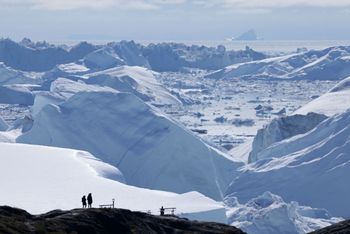 Naukowiec mówi, co kryje się na Grenlandii. "Fajerwerki"