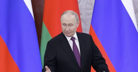 Generał o słowach Putina. "Próbuje grać na zwłokę"
