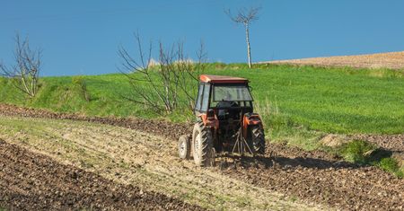 Dopłaty bezpośrednie w 2025 roku. Termin składania wniosków i najważniejsze informacje
