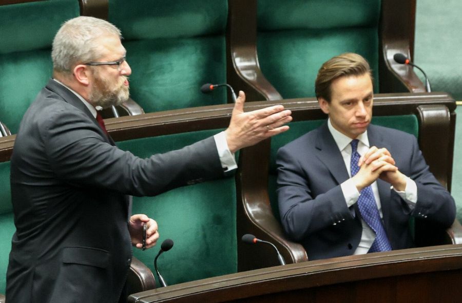 Grzegorz Braun i Krzysztof bosak w Sejmie