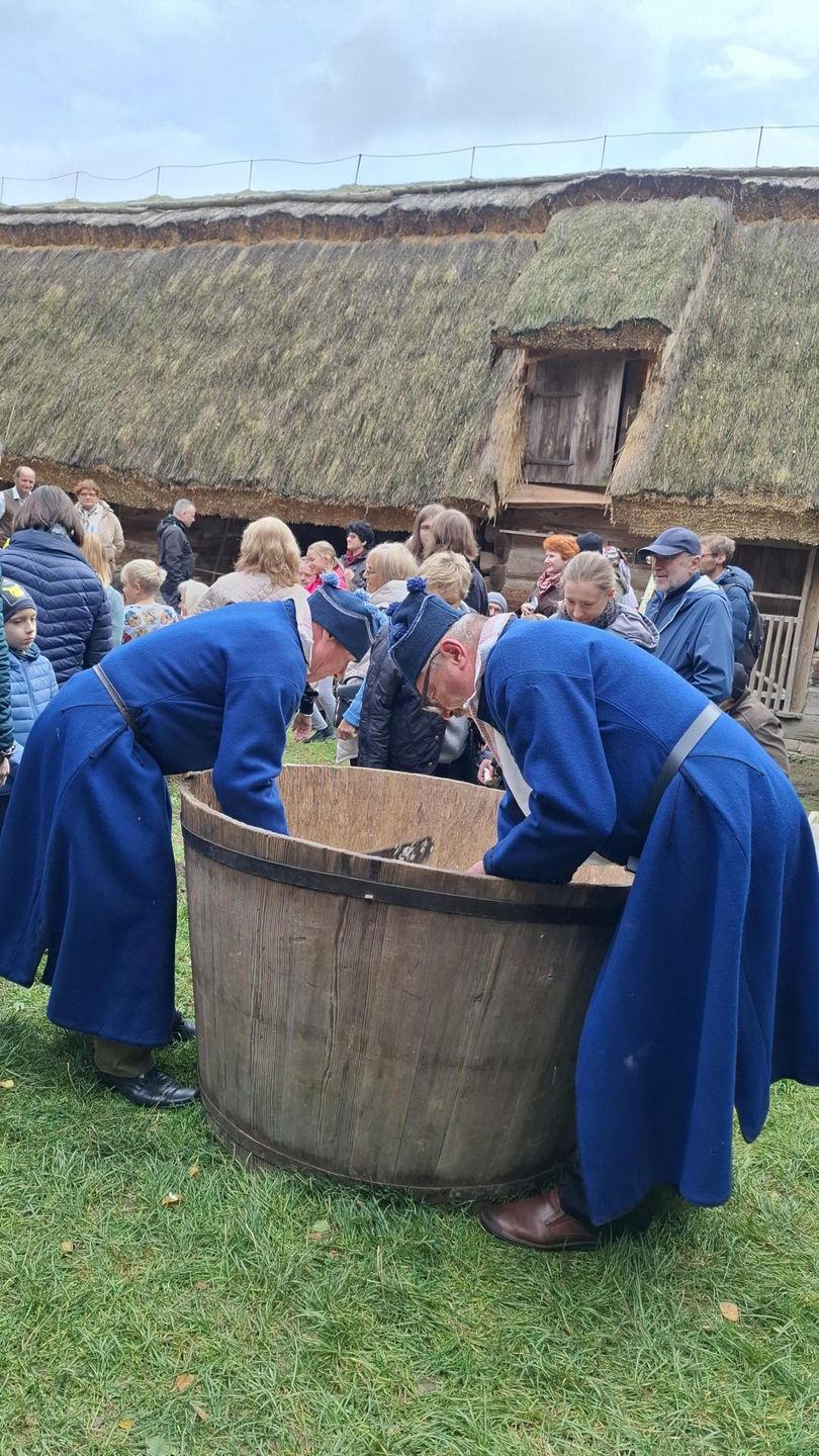 Jak wyglądało kiszenie kapusty 100 lat temu?