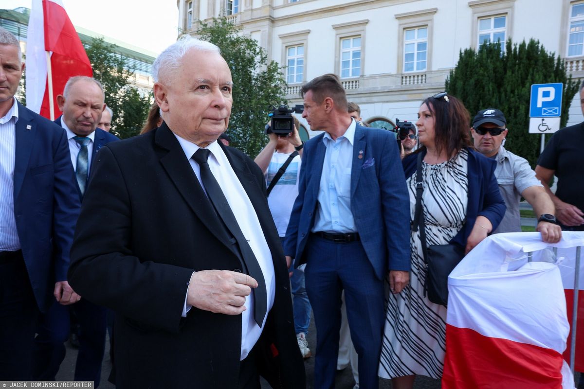 Kaczyński na tzw. miesięcznicy w Warszawie