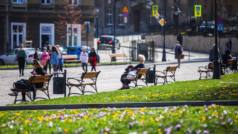 Pogoda. Nadciąga ochłodzenie. "Niedziela będzie ostatnim ciepłym dniem"
