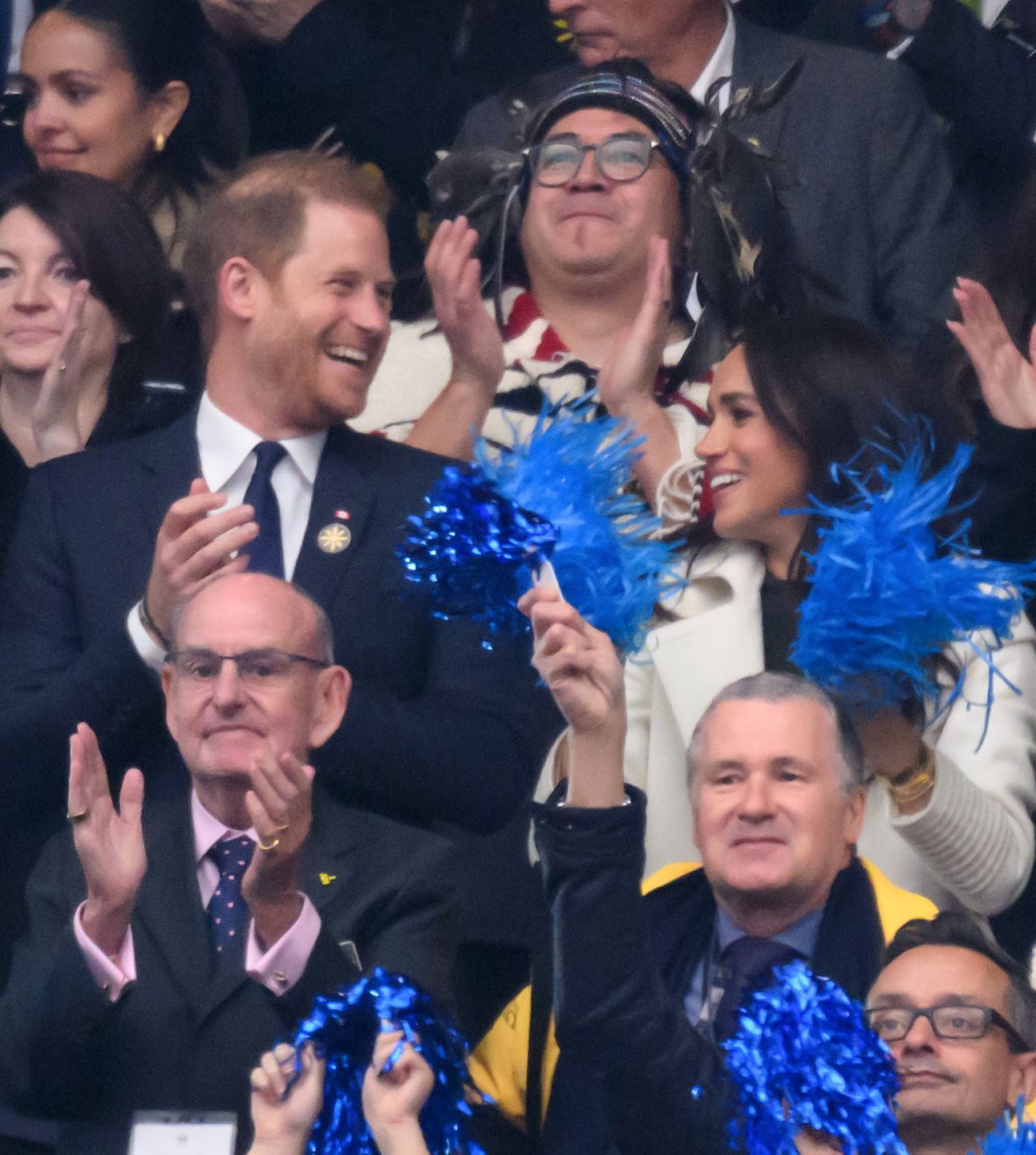 Zadowoleni  Harry i Meghan na ceremonii otwarcia Invictus Games