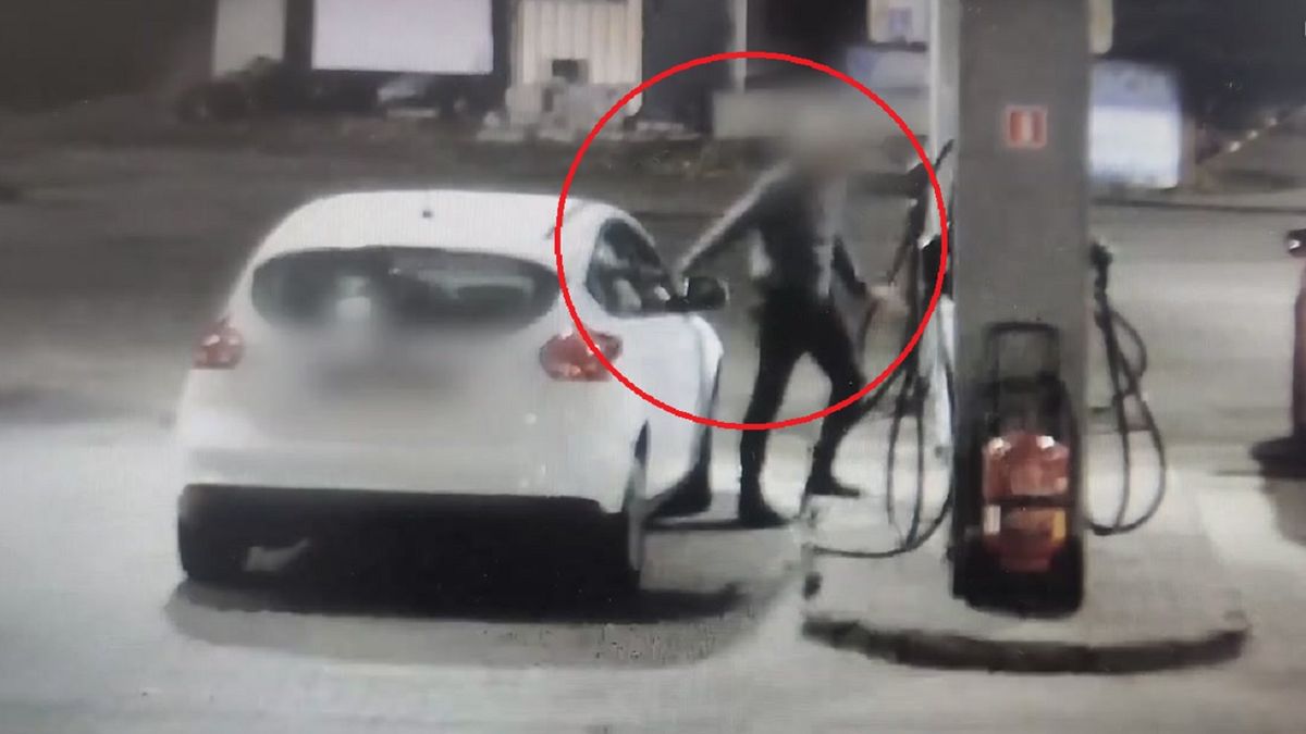 Początkowo policja chwaliła się interwencją