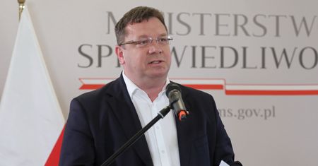 Gliwice. Sąd unieważnił uchwałę ws. LGBT. Wiceminister Michał Wójcik zapowiada, że to nie koniec sprawy