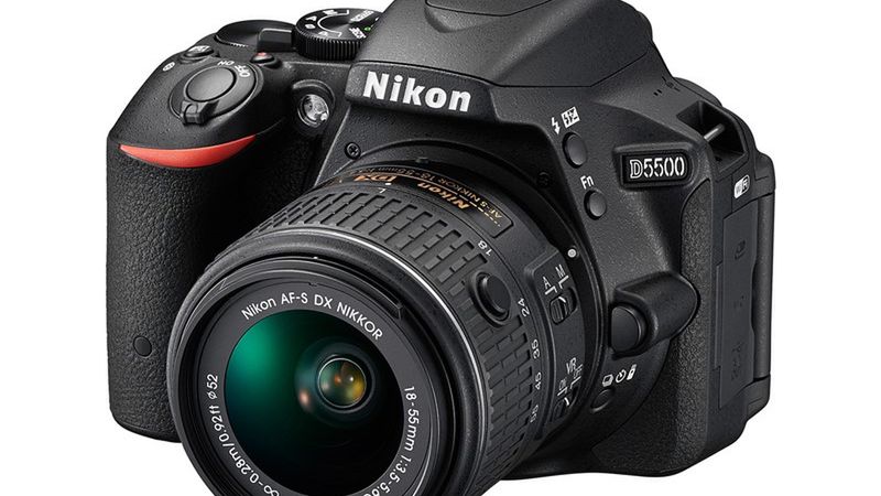 Nikon D5500 – ruchomy i dotykowy ekran po raz pierwszy w lustrzance DX 1