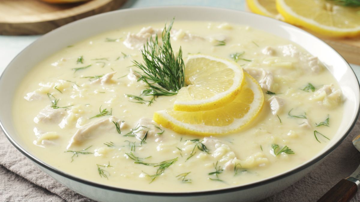 Zupa cytrynowa oczaruje smakiem