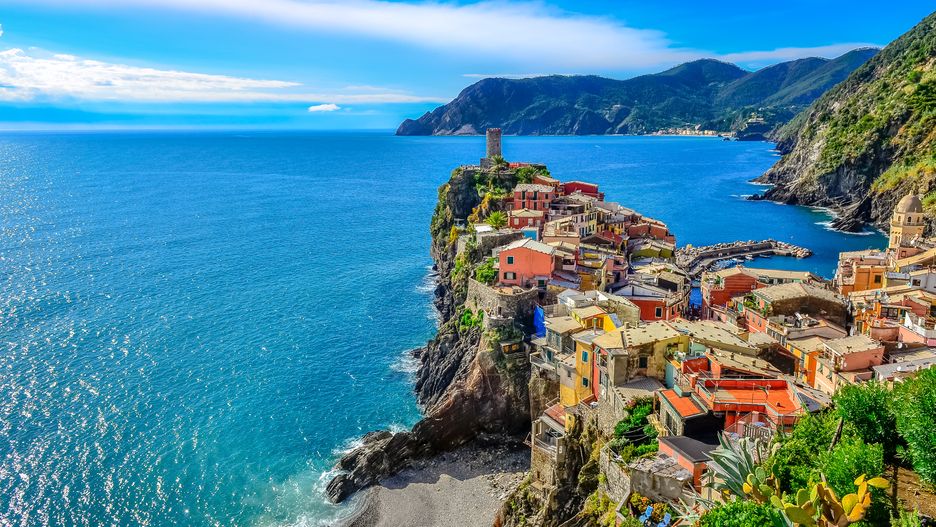 Cinque Terre tworzy pięć uroczych miasteczek przyklejonych do 