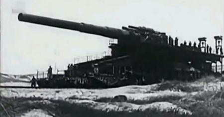 Stalowe monstrum Hitlera. Największe i najkosztowniejsze działo w historii