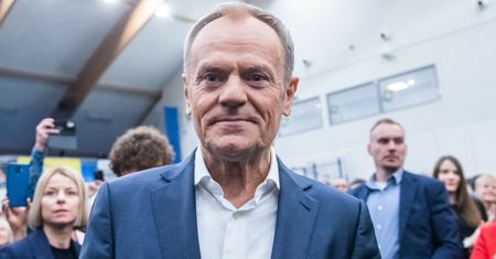 Donald Tusk nie jest jedyny. Ci politycy też przeszli na wcześniejszą emeryturę. Tyle dostają