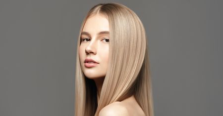 Efekt tafli i chłodny blond? Ten arktyczny rytuał robi różnicę