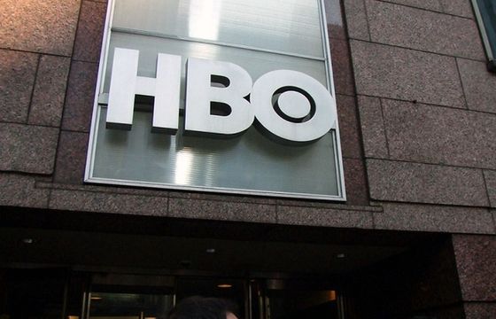 HBO notuje wzrost globalnych subskrybentów pomimo spadków w Stanach Zjednoczonych