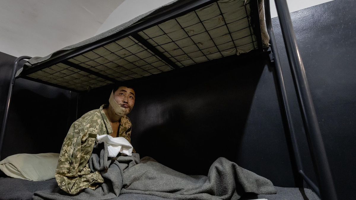 Żołnierz z Korei Północnej w ukraińskiej niewoli