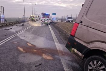 Śmiertelny wypadek na DK78 w Prząsławiu. Nie żyje 35-letni kierowca