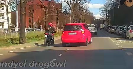 Skandal w Szczecinie. Motocyklista nie kłamał. Policja potwierdza