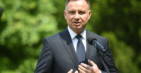 Nieoficjalnie: Andrzej Duda chce lecieć na Igrzyska Olimpijskie w Tokio. "Bardzo mu zależy"