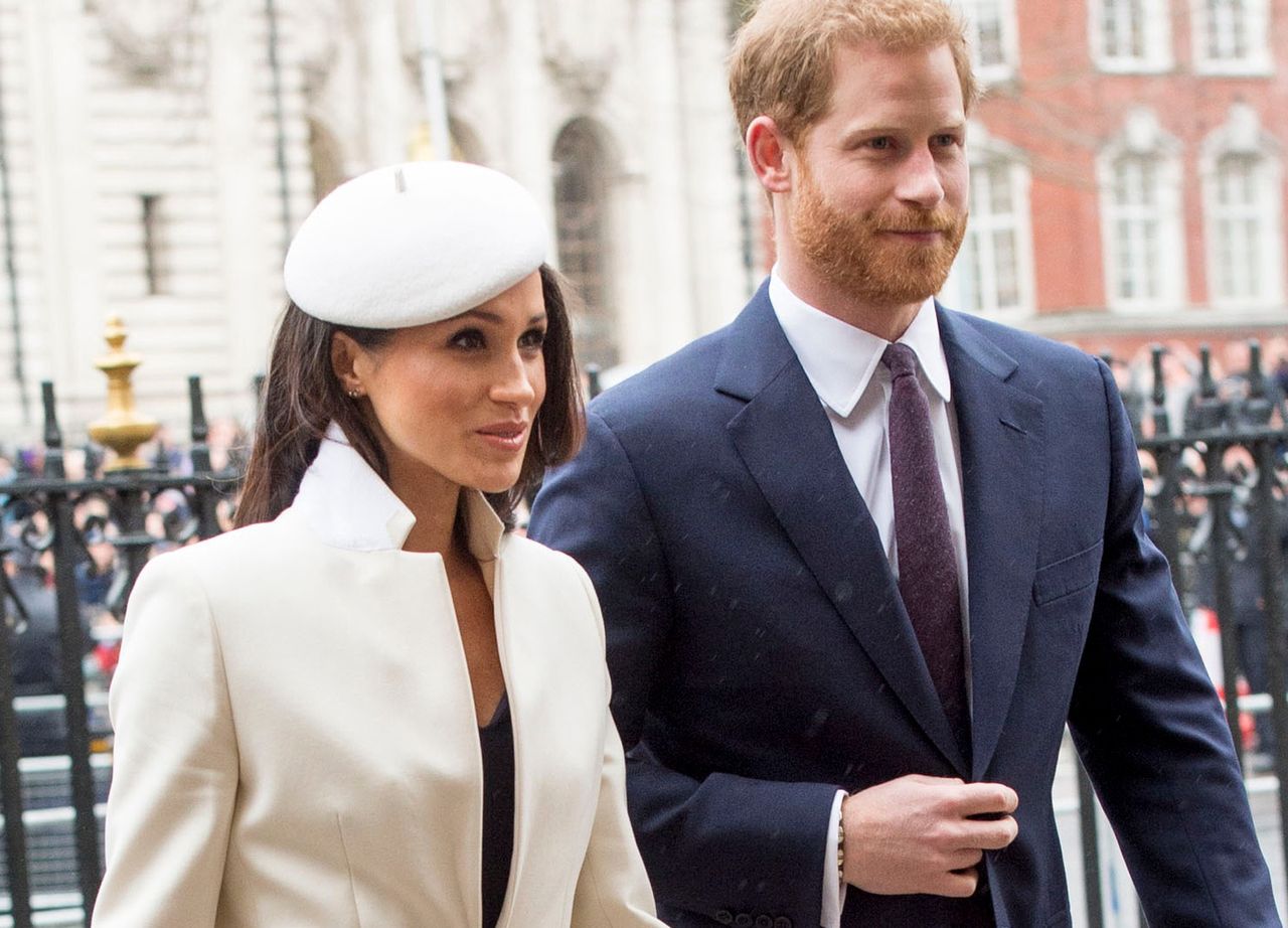 Książę Harry i Meghan Markle uczcili rocznicę tym trunkiem. Podpowiadamy, jak przyrządzić podobny napój z truskawek