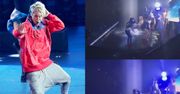 Justin Bieber przewrócił się na koncercie! Śpiewał z playbacku… (WIDEO)