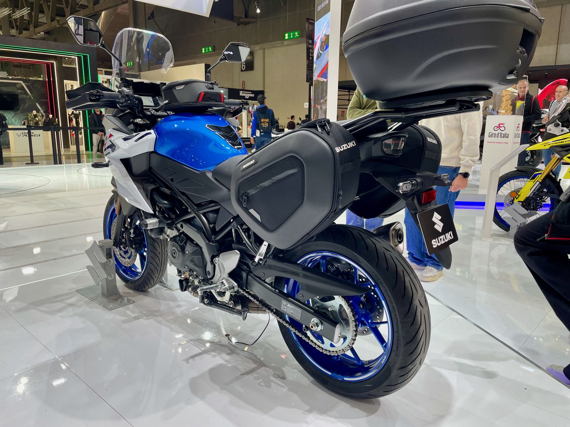 Suzuki SV-7GX