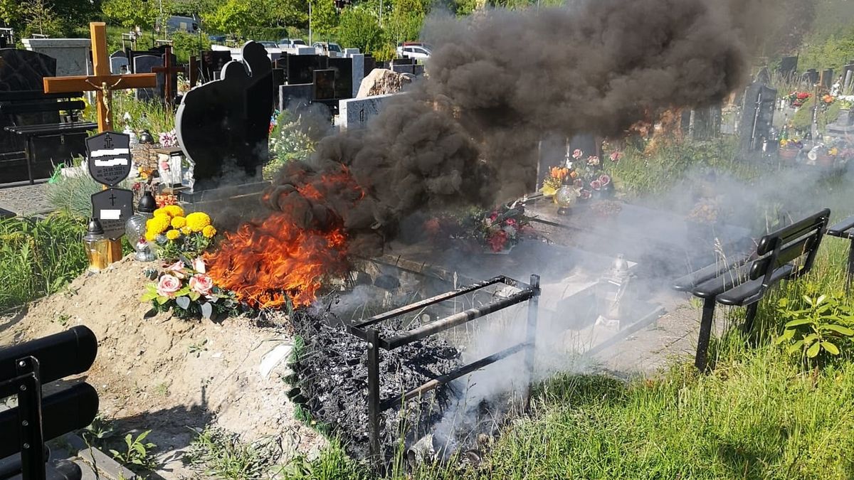Strażniczki miejskie ugasiły pożar