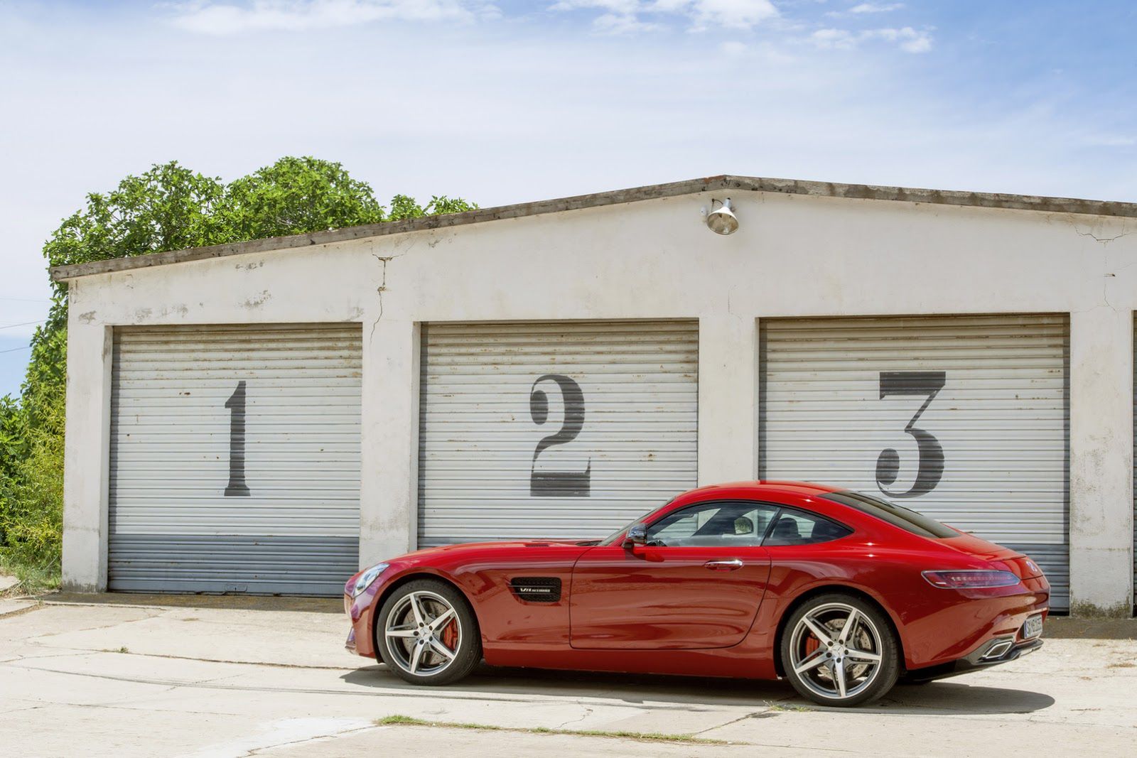 Mercedes-AMG GT na ponad 180 zdjęciach! 75