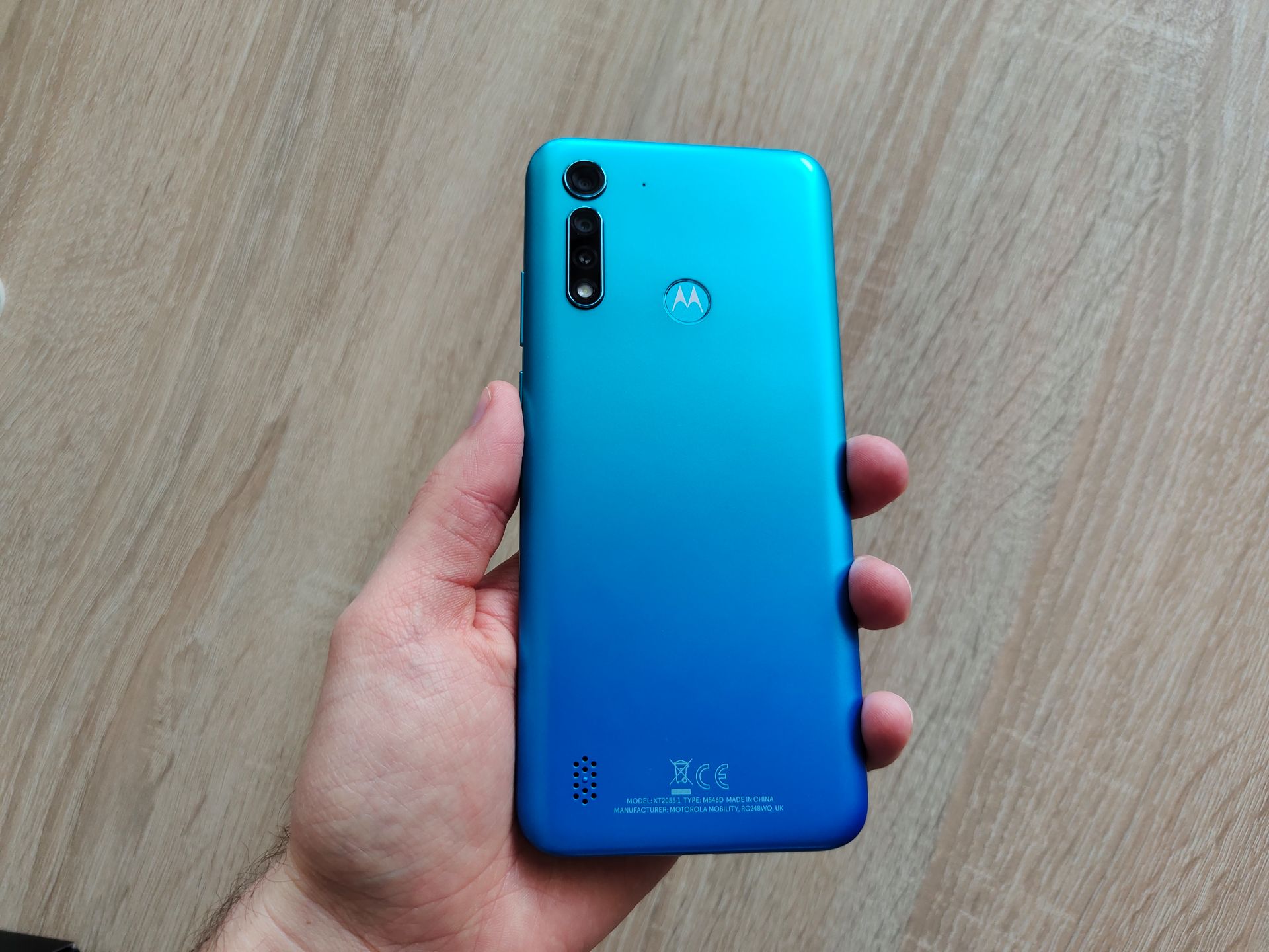 Motorola Moto G8 Power Lite pokazuje, że duża bateria i poręczna obudowa mogą iść w parze [pierwsze wrażenia] 2