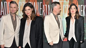 Krzysztof Czeczot i Karolina Gorczyca posyłają sobie czułe spojrzenia podczas premiery filmu. Uroczo?