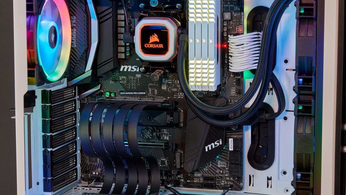 CORSAIR przygotował ciekawe akcesoria dla dbających o obudowy komputerów, fot. materiały prasowe