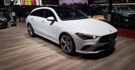 Mercedes CLA Shooting Brake jak coupé. Ale bagażnik ma odpowiedni